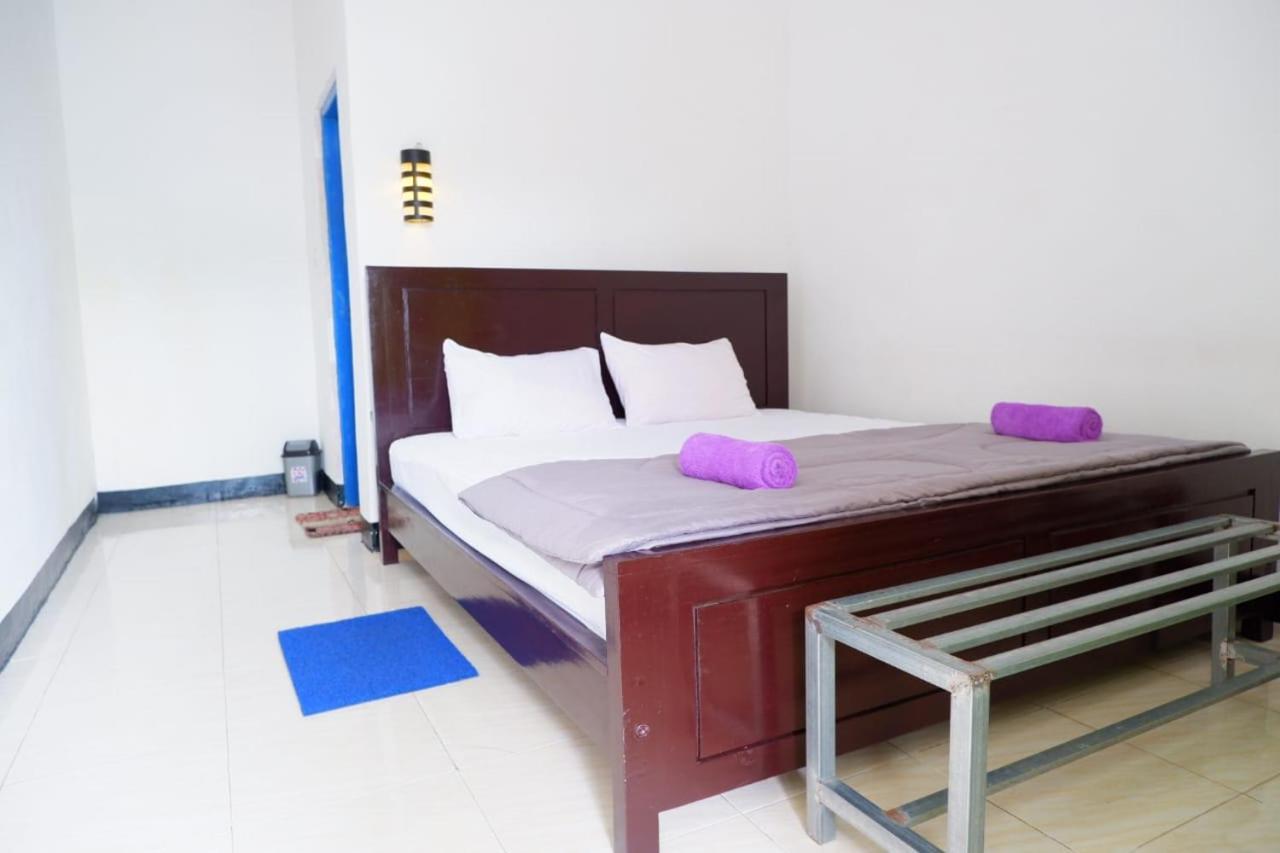 Family Guest House Moni เคลิมูตู ภายนอก รูปภาพ