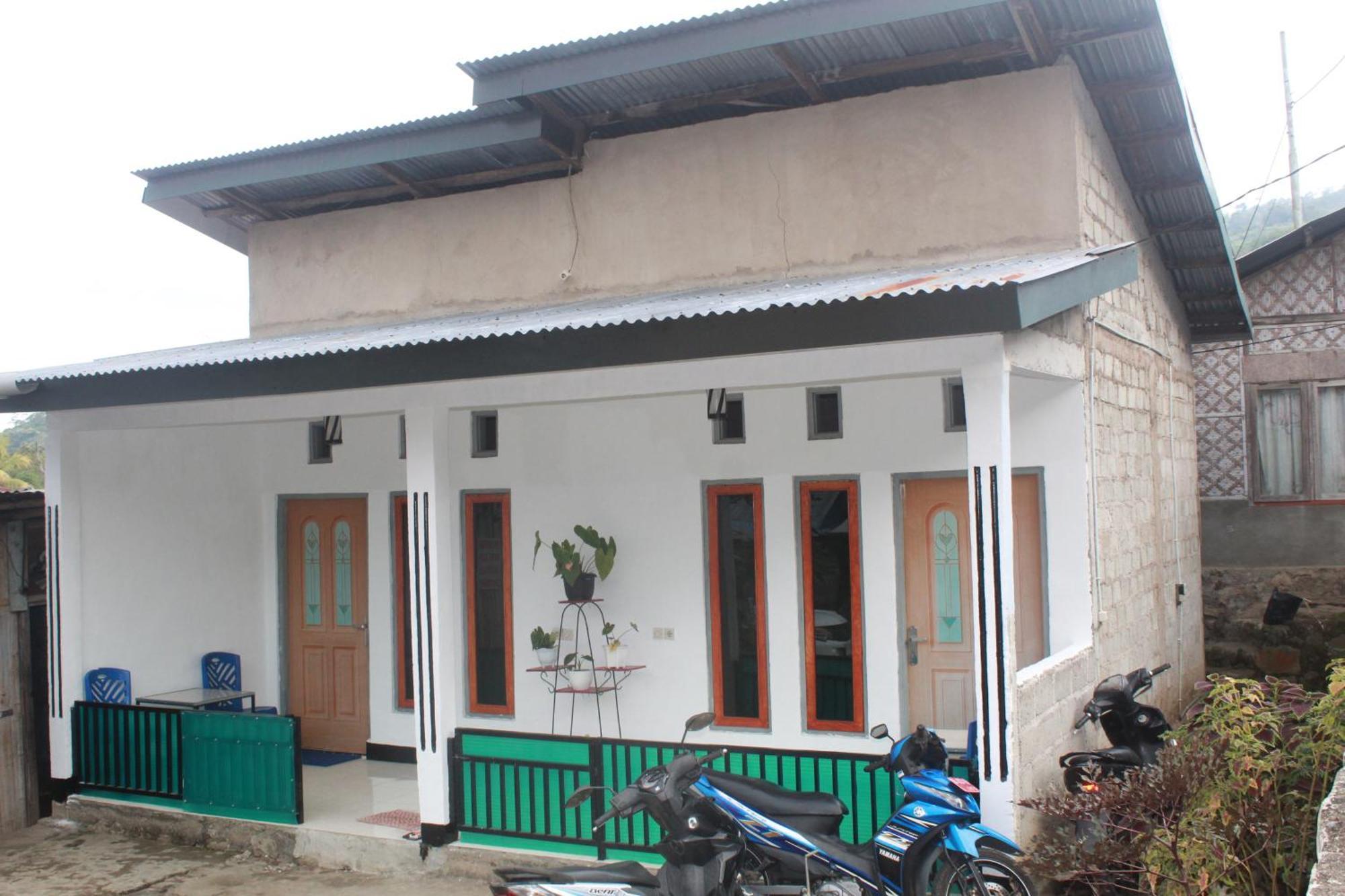 Family Guest House Moni เคลิมูตู ห้อง รูปภาพ